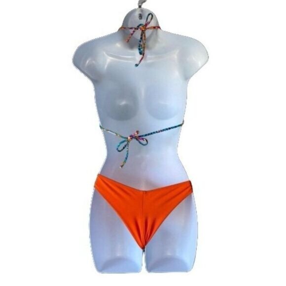Printed Embellished Halter Bikini Top with Solid Color Bottom Women Swimsuit‎ - Picture 2 of 5